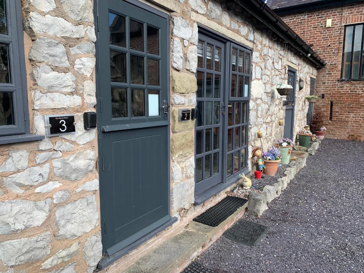 Dwylig Isa Holiday Cottages Rhuddlan Esterno foto