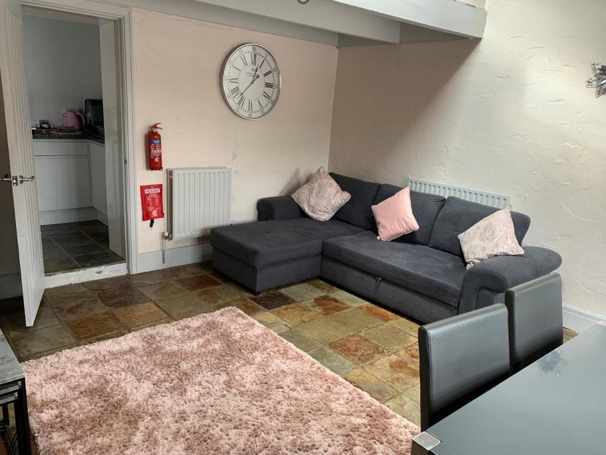 Dwylig Isa Holiday Cottages Rhuddlan Esterno foto
