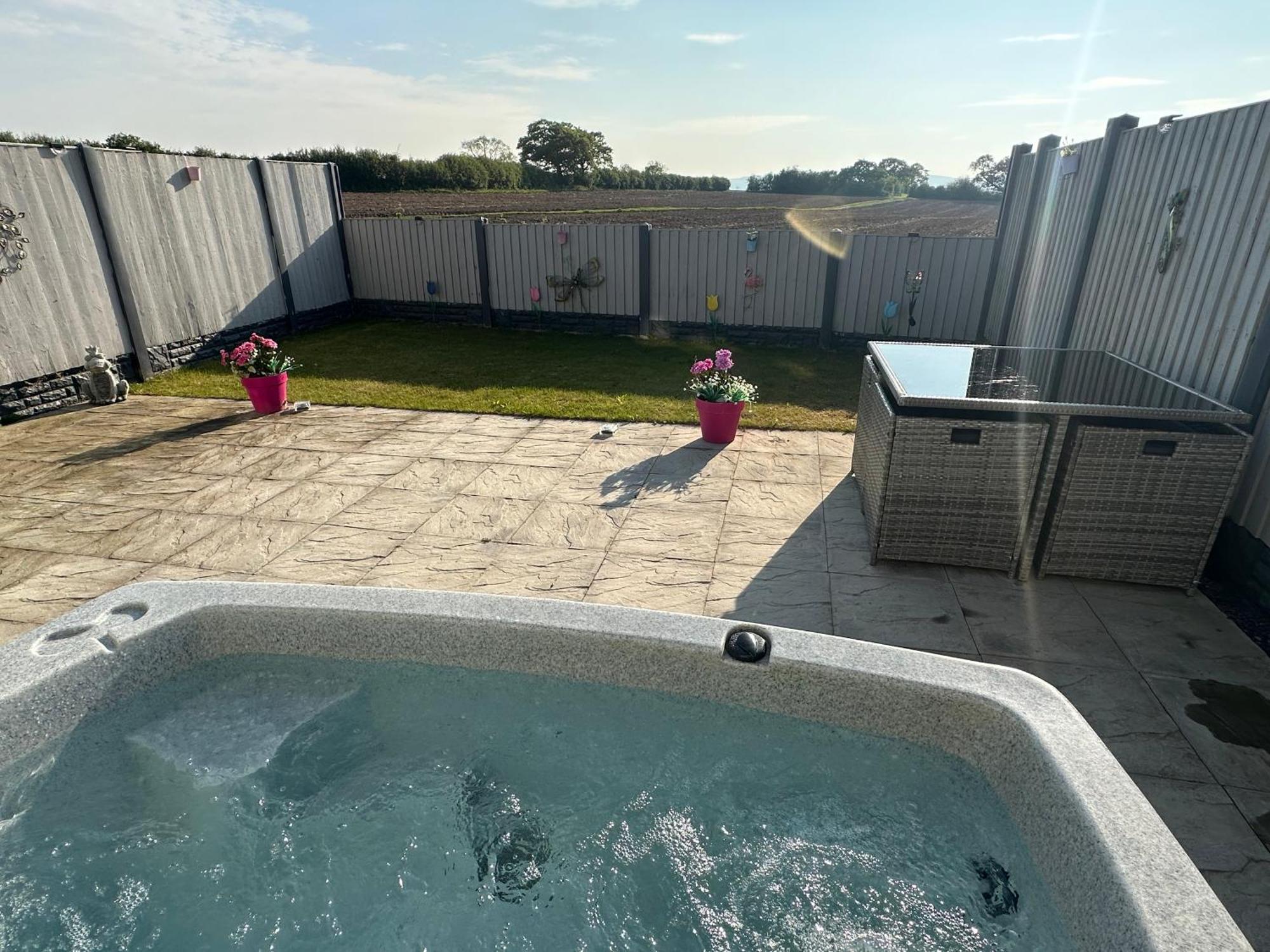 Dwylig Isa Holiday Cottages Rhuddlan Camera foto